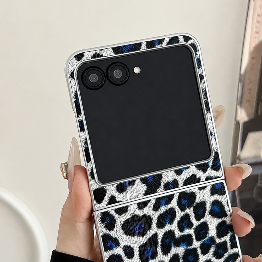 حافظة هاتف قابلة للطي بطبعة جل - مراجعة Phone Accessories Design وسعره